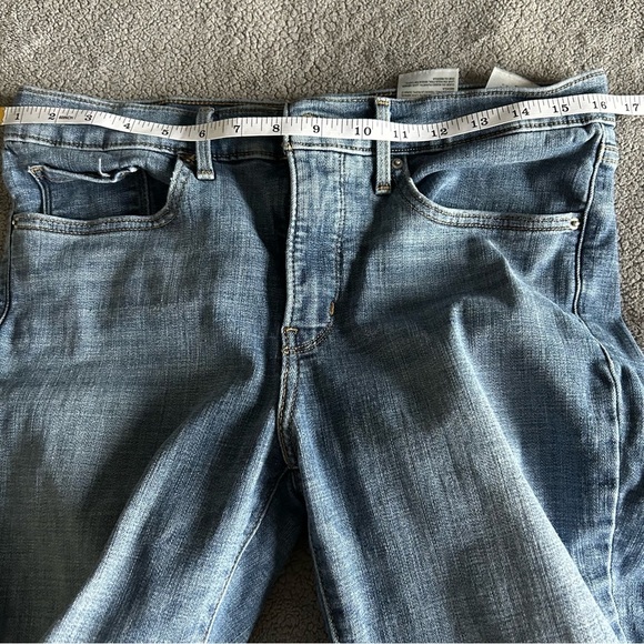 Levi's 311 Shaping Skinny Dark Wash Denim Casual Everyday Jeans with Sleek Fit - Picture 8 of 9